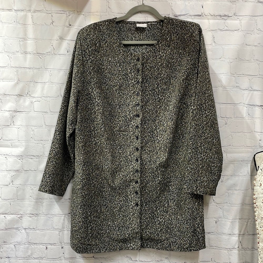 Studio City Plus button down tunic blouse